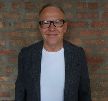 Sylwester Klarowicz Headshot